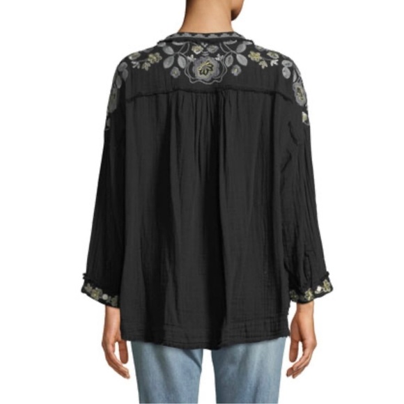Johnny Was Sai Gauze Tassel-Tie Blouse Black Off White Embroidered - Picture 2 of 12